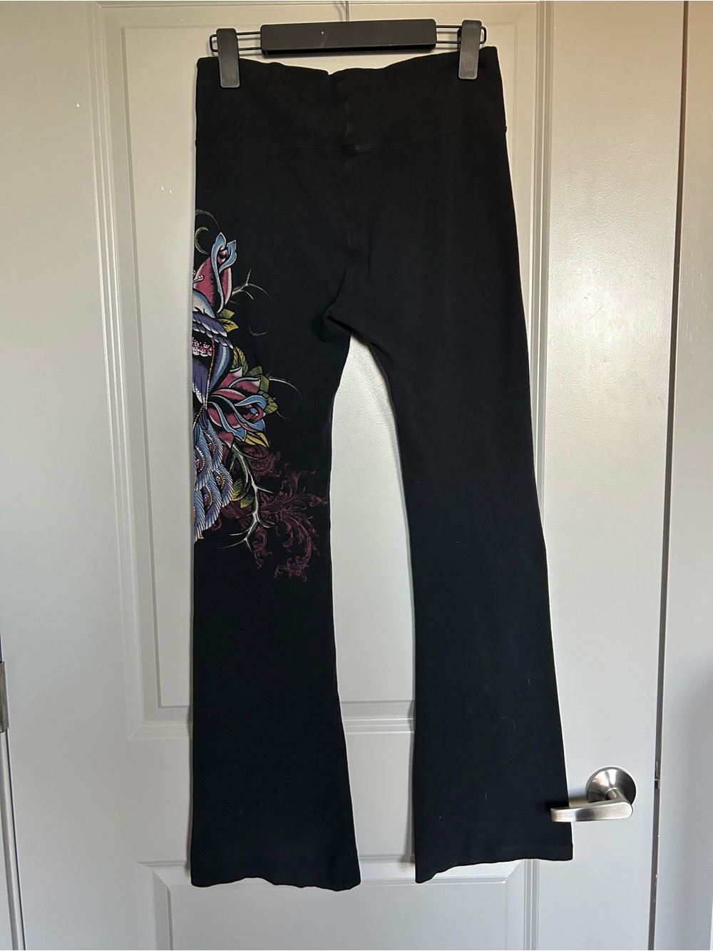 T Party Fashion Y2K Black Leggings with Multicolor Grunge Side detail - Picture 6 of 9